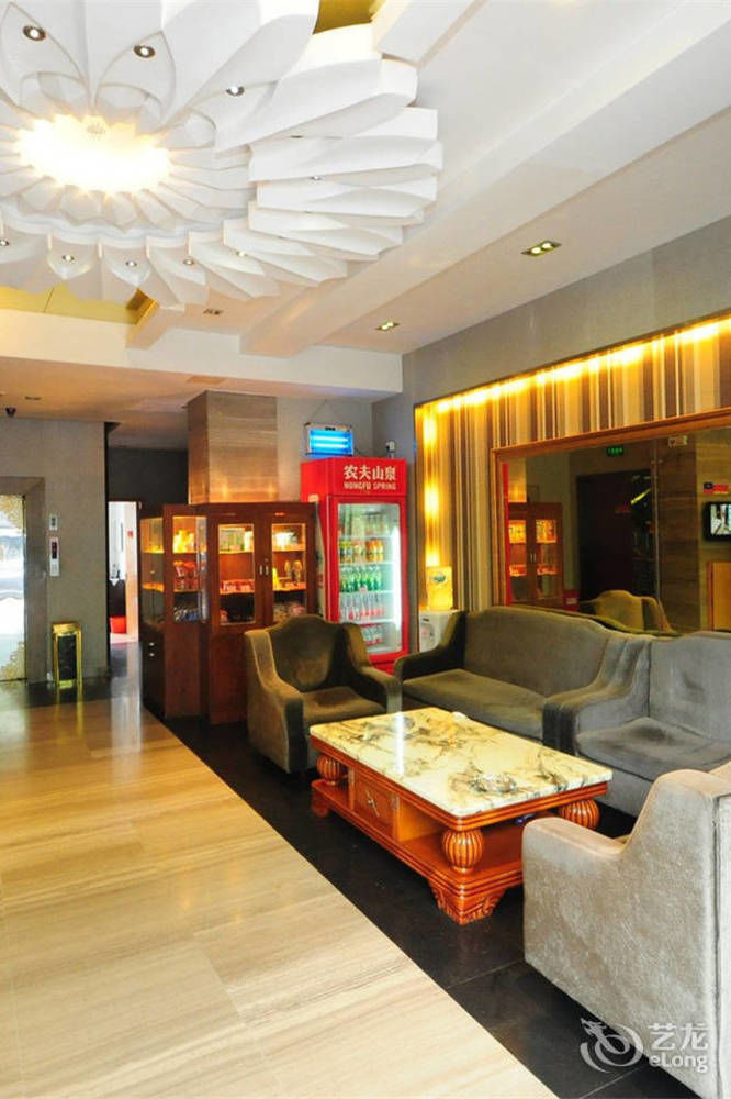 Motel 168 Hefei Changjiang Road Amber Resort Branch Extérieur photo