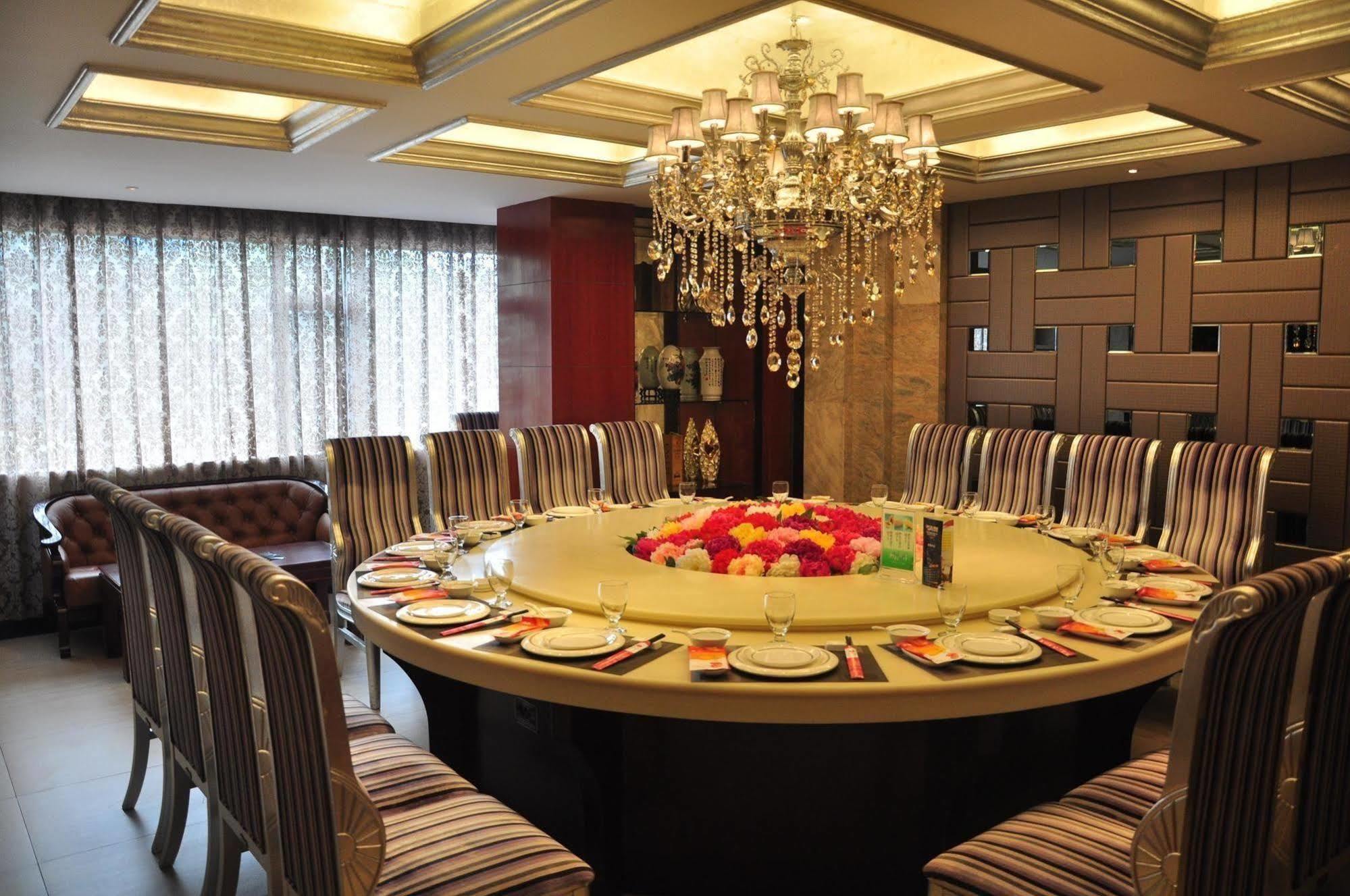 Motel 168 Hefei Changjiang Road Amber Resort Branch Extérieur photo
