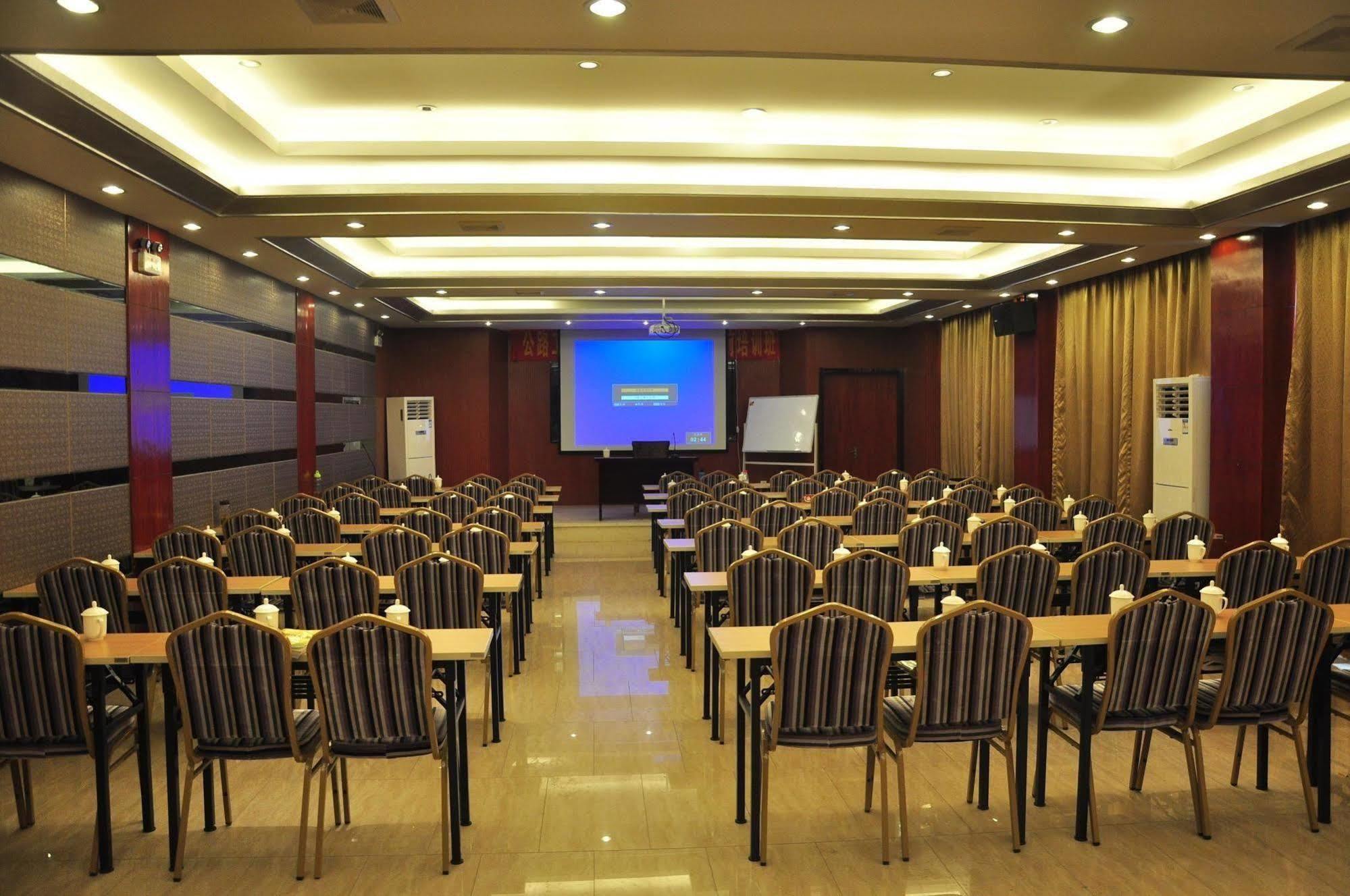 Motel 168 Hefei Changjiang Road Amber Resort Branch Extérieur photo