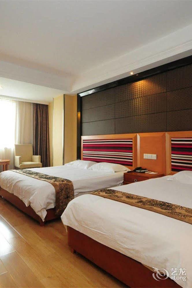 Motel 168 Hefei Changjiang Road Amber Resort Branch Extérieur photo